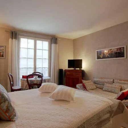 Saint-jean-de-luz, 1 Piece, 2 Personnes - Fr-1-384-751 * Saint-Jean-de-Luz